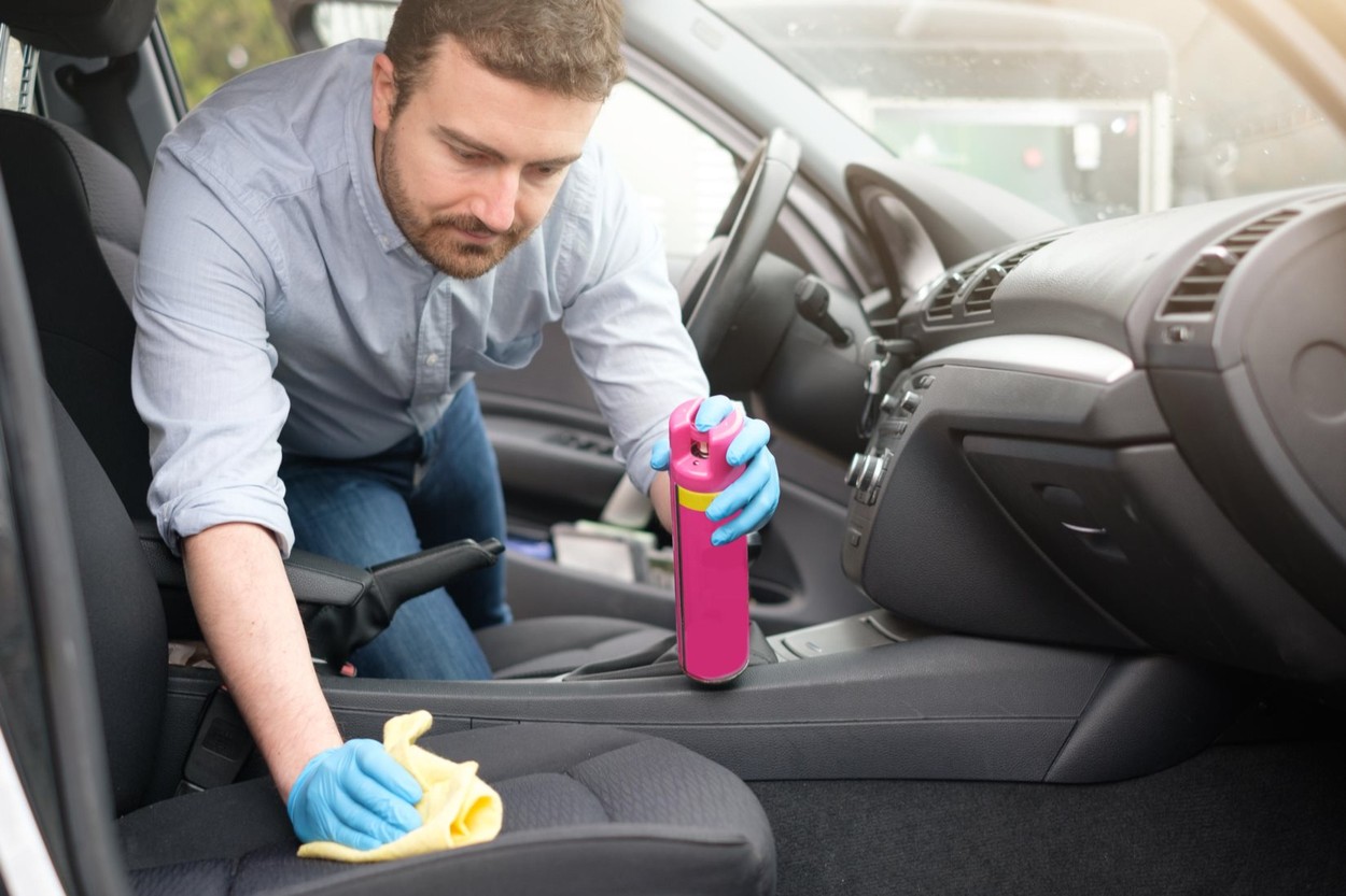 kako očistiti sedeže v avtomobilu