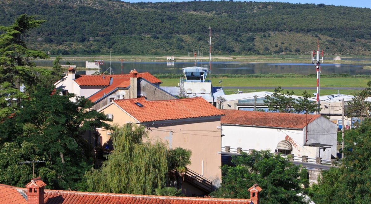 sečoveljsko letališče zasilni pristanek