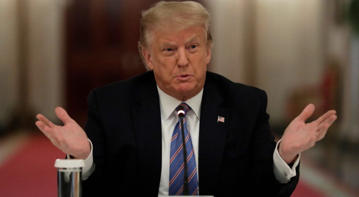 donald trump v bolnišnici koronavirus