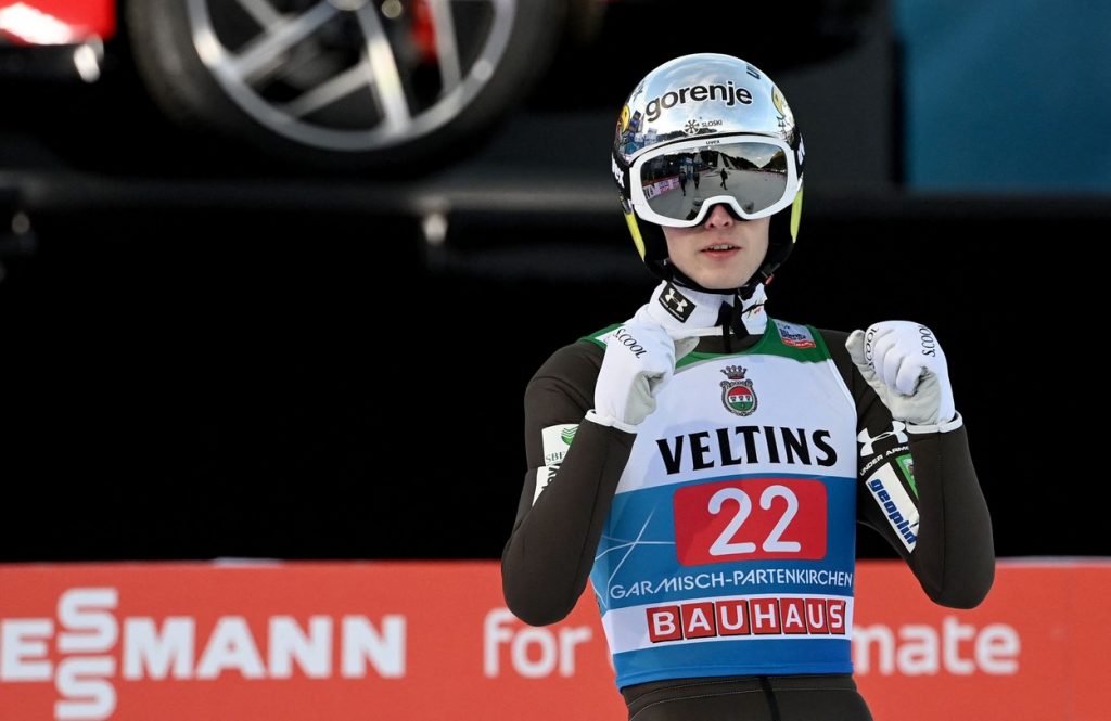 Lovro Kos prvič na stopničkah, tretji v GarmischPartenkirchnu Hudo