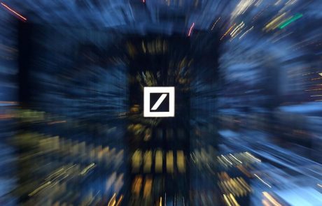 Deutsche Bank bo po brexitu delovna mesta preselila v Frankfurt