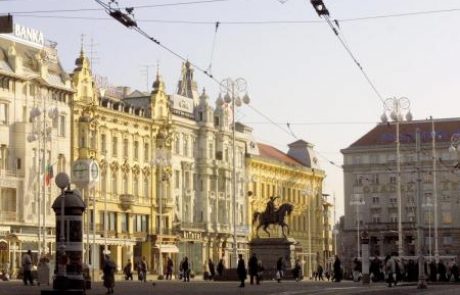 V Zagrebu več tisoč ljudi protestiralo proti pravici do splava