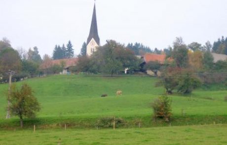 Ohladilo se bo, možna celo slana