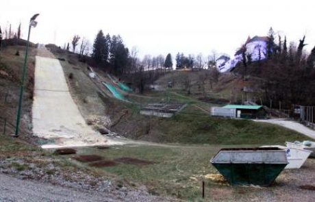 Velenjska občina v gradnjo dveh skakalnic