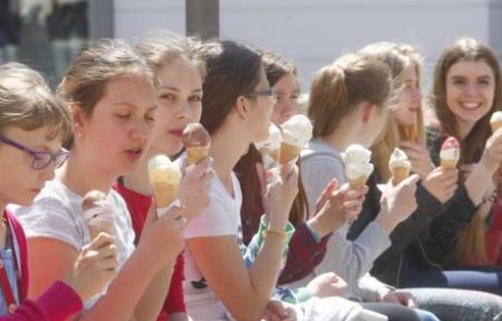 Temperature skoraj do 30, a pripravite dežnike