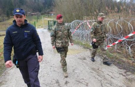 Drugi uniformiranci bi, kar imajo policisti