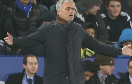 Mourinho naj bi bil v Unitedu tri leta, pogodba že dogovorjena