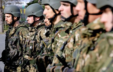 Vojska zaskrbljena, a ne presenečena nad slabo oceno bataljonske bojne skupine