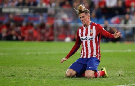 [VIDEO] Kandidat za gol leta: Fernando Torres dokazal, da še obvlada!