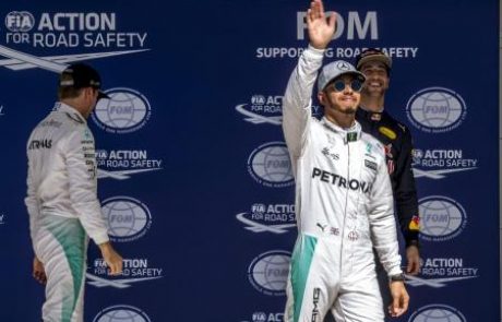 Hamilton zmagal v Austinu, Rosberg drugi