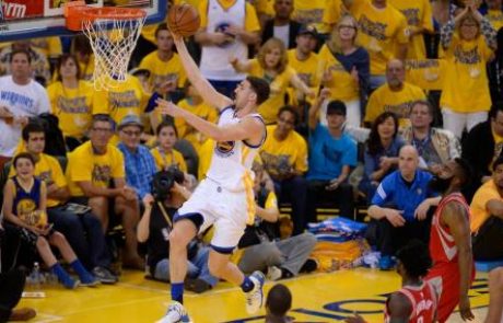 [VIDEO] Golden State tudi brez Curryja opravil s Houstonom, katastrofalen večer Duranta