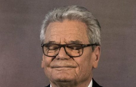 Gauck v poslovilnem govoru opozoril pred nevarnostmi za demokracijo