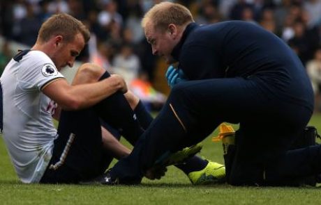 [VIDEO] Tottenham ostal brez prvega zvezdnika, grdo si je zvil gleženj