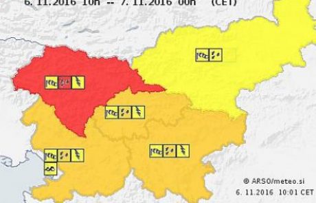Huda ura prizadejala severozahod države: Za severozahod še vedno velja rdeči alarm