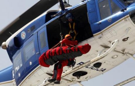 Na slovenskih smučiščih že dvakrat posredoval policijski helikopter