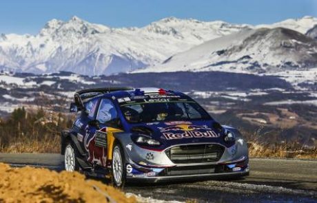 [VIDEO] Tudi najboljši delajo napake: Ogier v jarku, Meeke odstopil