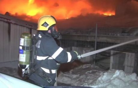 [VIDEO] Nočni klub v Bukarešti zagorel, ko je bilo v njem polno ljudi