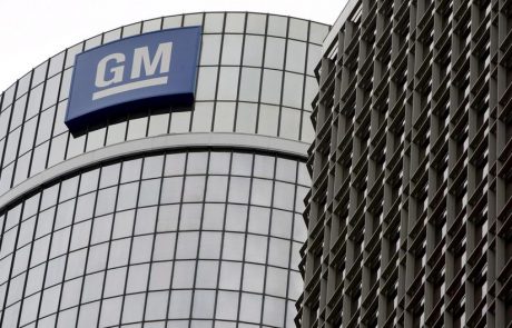 General Motors bo namenil 14 milijonov dolarjev za razvoj avtonomnih vozil