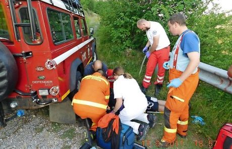 Jadralna padalca trdo in boleče pristala