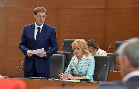 Cerar: Slovenija je na implementacijo odločbe arbitražnega sodišča pripravljena