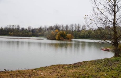 V okolici Maribora se bo spomladi odprl center za smučanje na vodi