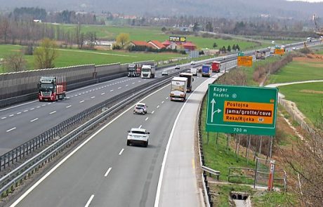 Promet v smeri Kopra bo pri Ravbarkomandi speljan na drugo polovico viadukta