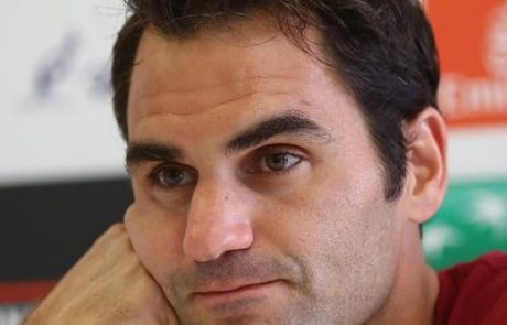 Roger Federer se je moral po sedemnajstih letih umakniti (video)