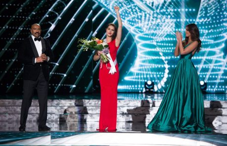 Cel svet občuduje pogum naše Miss Universe!