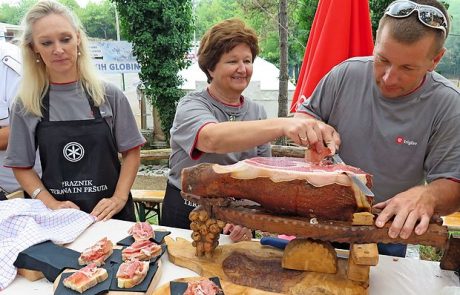 Bo letos Kras brez praznika terana in pršuta?