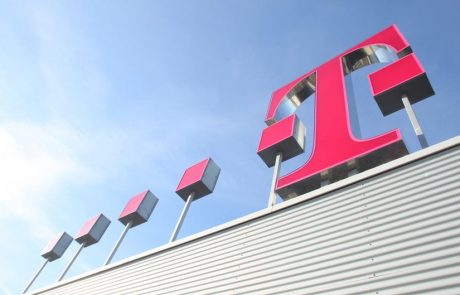 Deutsche Telekom v prvem četrtletju z nižjim dobičkom