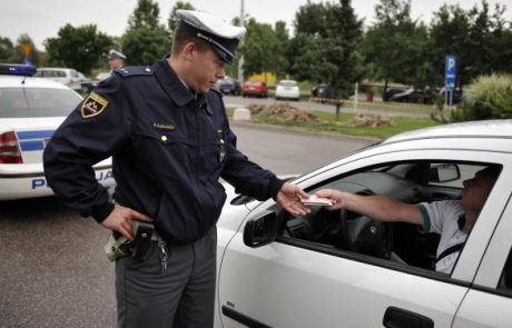 Javite se policiji, če ste bili ogroženi zaradi divje vožnje voznika črnega BMW