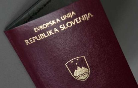 Slovenski potni list za potovanja boljši od hrvaškega, a slabši od avstrijskega, madžarskega in italijanskega