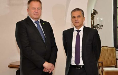 Korupcijska afera odnesla hrvaškega ministra