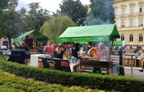 FOTO: Pun pisker na Slomškovem trgu vse bolje obiskan