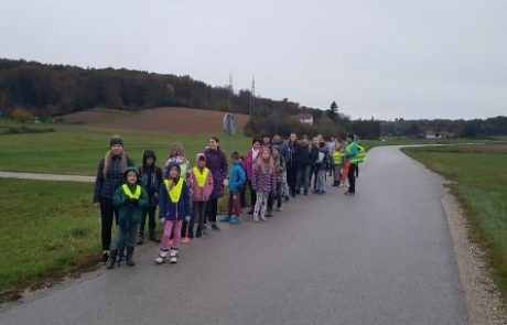 Štajerski osnovnošolci za plemenit namen ves teden v šolo kar peš