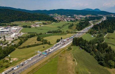 Dars z uvajanjem novih sistemov v omejevanje zastojev na slovenskih cestah