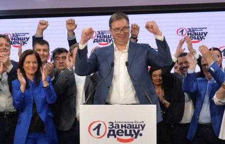 Vučić po nedeljskih volitvah razglasil zmago, kot je še ni bilo