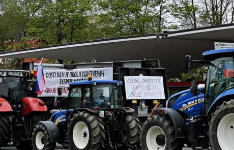 Shod kmetov ohromil promet v Ljubljani