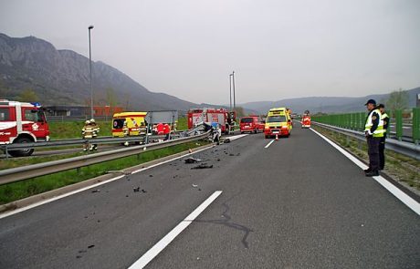 Povzročitelju nesreče z dvema žrtvama 15 mesecev zapora