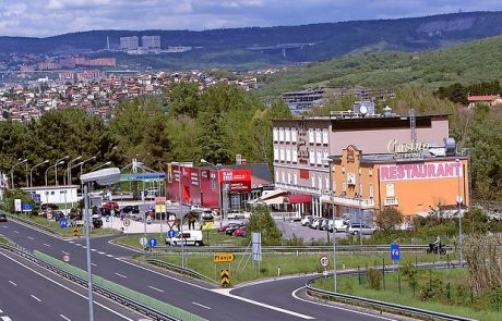 Koprska občina na tokratni dražbi iztržila 475.000 evrov