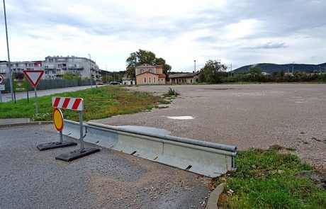 Kozinski park bo uradno v Hrpeljah