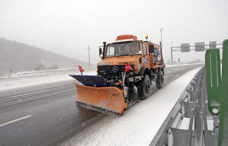 Nova pošiljka snega, a tokrat še burja