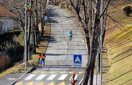 Pešpoti “na čakanju”