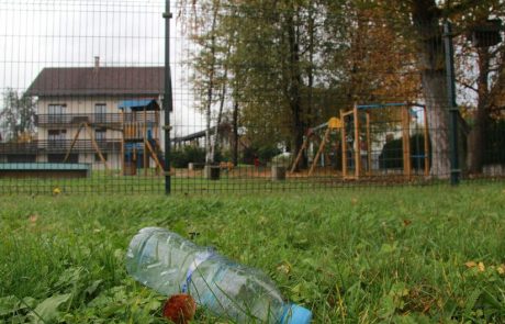 Kdo je odgovoren za sanacijo okoljske škode in kakšne ukrepe mora sprejeti?