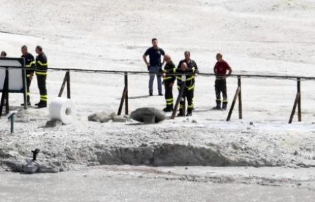 (FOTO) Najstnik in njegova starša umrli v vulkanskem kraterju v Italiji