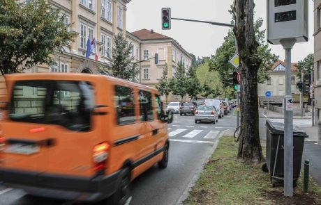 Škatle za novi radar že stojijo