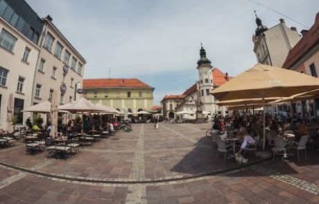 Naval turistov v Maribor, kar 30 odstotkov več gostov