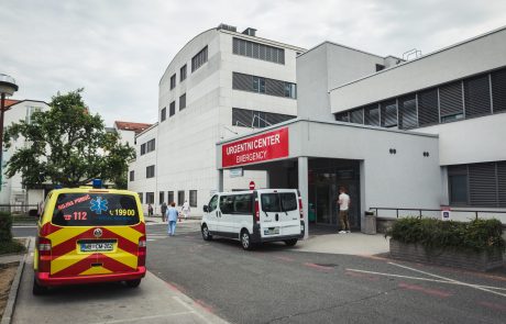 V UKC Maribor ne razsaja nevarna bakterija