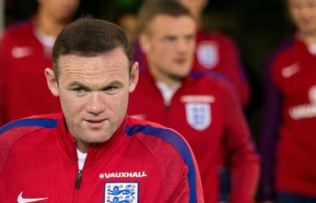 Rooney se vrača v prvo enajsterico