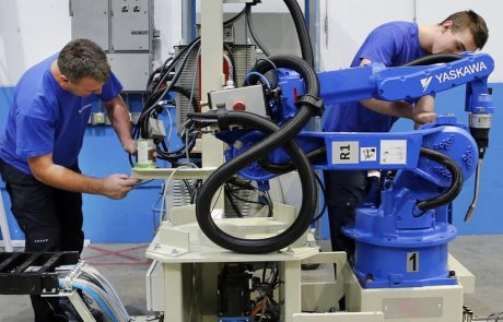 Yaskawa z občino Kočevje podpisala pogodbo o nakupu zemljišča